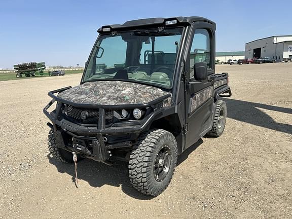Image of John Deere XUV 835R equipment image 2