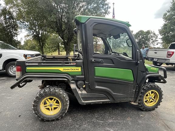 Image of John Deere XUV 835R equipment image 3