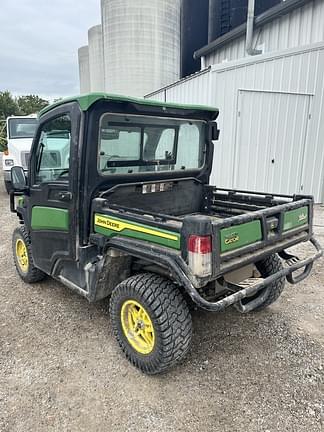 Image of John Deere XUV 835R equipment image 3