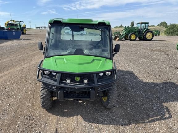 Image of John Deere XUV 835R equipment image 3