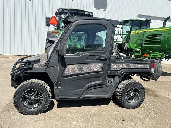 Image of John Deere XUV 835R equipment image 2