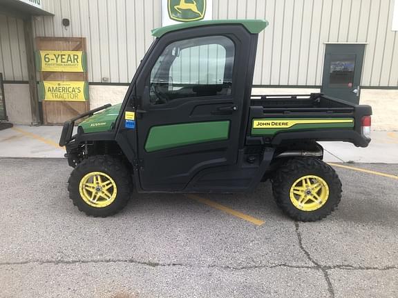 Image of John Deere XUV 835R equipment image 1