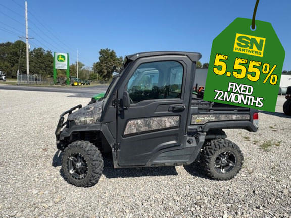 Image of John Deere XUV 835R Primary image