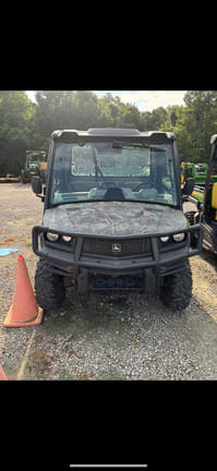 Image of John Deere XUV 835R Image 1