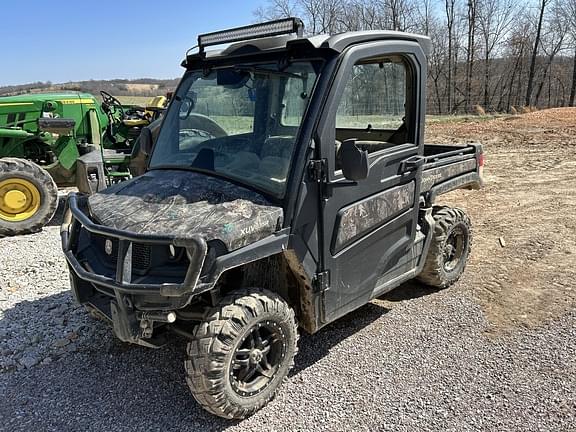 Image of John Deere XUV 835R Primary image