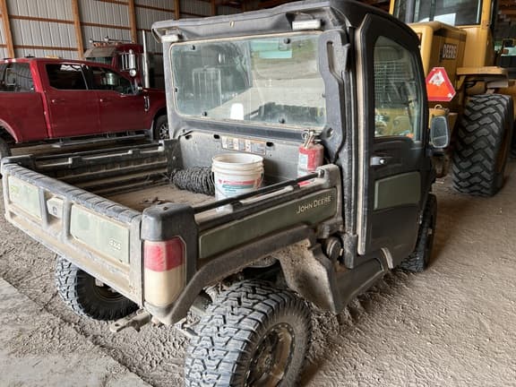 Image of John Deere XUV 835R equipment image 4