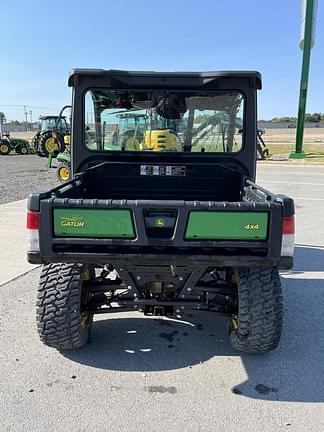 Image of John Deere XUV 865M equipment image 4