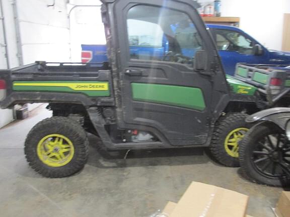 Image of John Deere XUV 865M Primary image