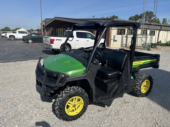 2023 John Deere XUV 865M Equipment Image0