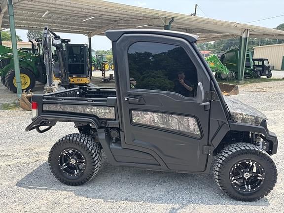 Image of John Deere XUV 865M equipment image 1