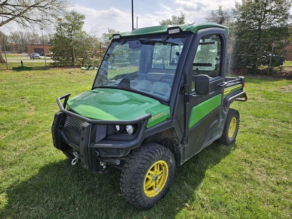2023 John Deere XUV 865R Equipment Image0