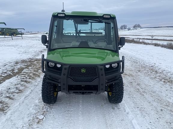 Image of John Deere XUV 865R equipment image 1