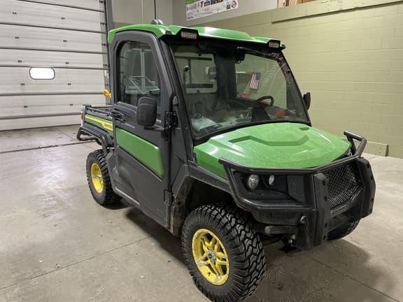 Image of John Deere XUV 865R equipment image 1