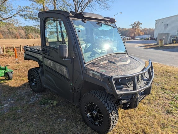 Main image John Deere XUV 865R