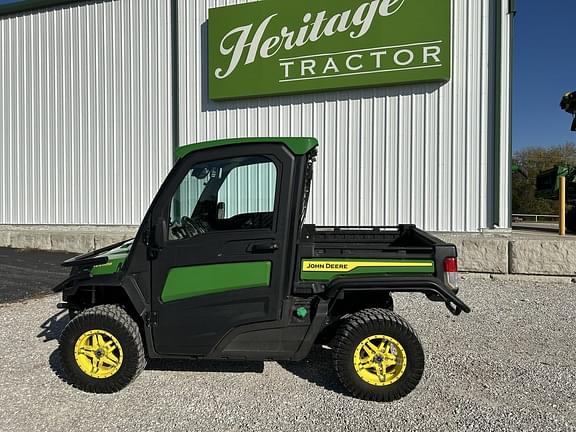 Image of John Deere XUV 865R equipment image 1