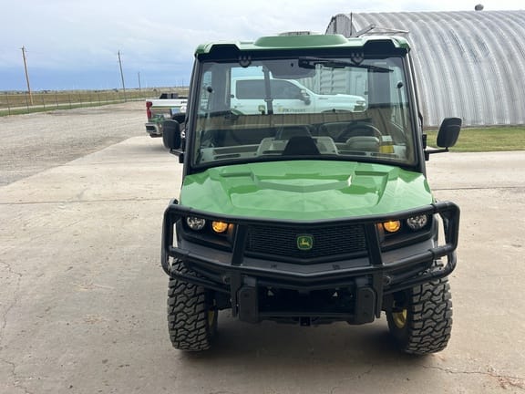2023 John Deere XUV 865R Equipment Image0