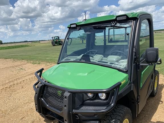 Image of John Deere XUV 865R equipment image 1