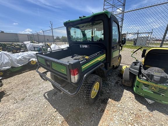 Image of John Deere XUV 865R equipment image 3