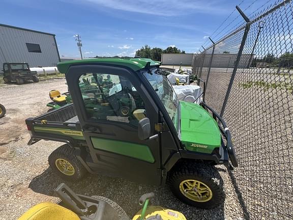 Image of John Deere XUV 865R equipment image 4