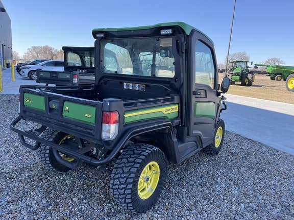 Image of John Deere XUV 865R equipment image 4