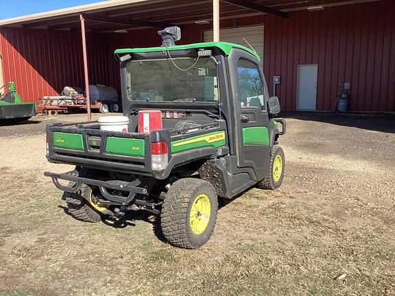 Image of John Deere XUV 865R equipment image 4