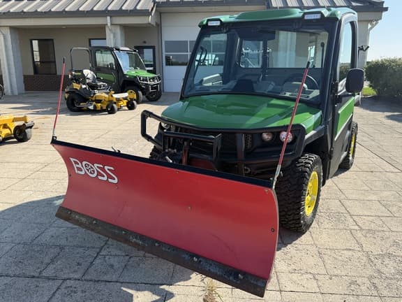 Image of John Deere XUV 865R equipment image 2