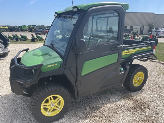 Main image John Deere XUV 865R