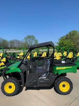 Main image John Deere XUV 560E