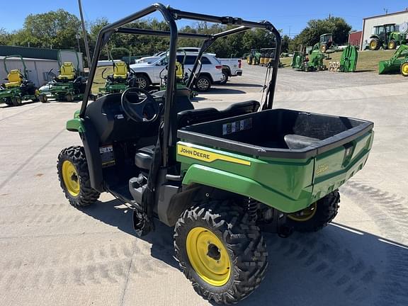 Image of John Deere XUV 560E equipment image 2