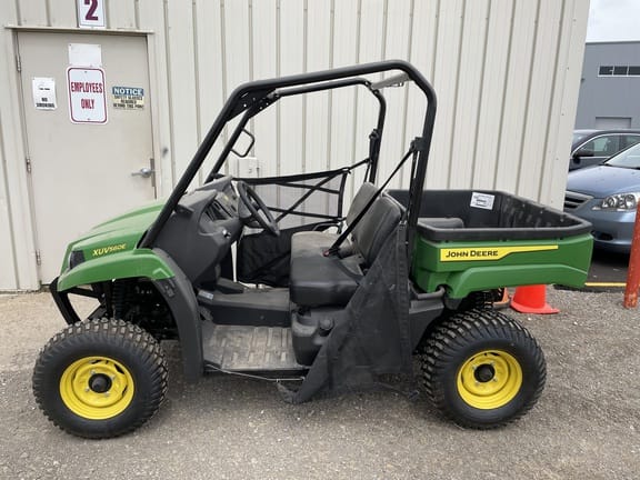 Main image John Deere XUV560