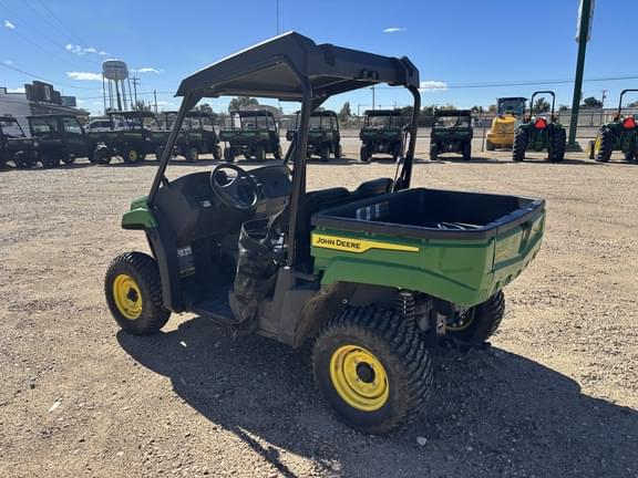 Image of John Deere XUV 560E equipment image 2