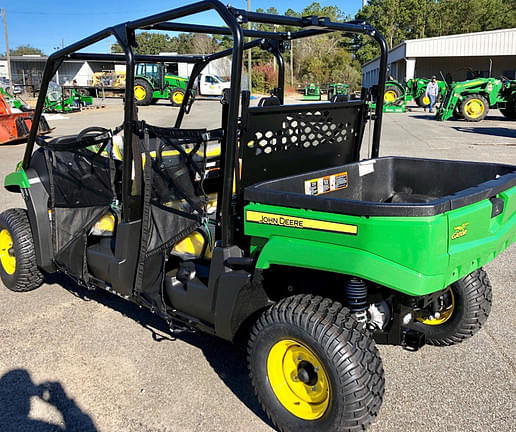 Image of John Deere XUV 560E S4 equipment image 4