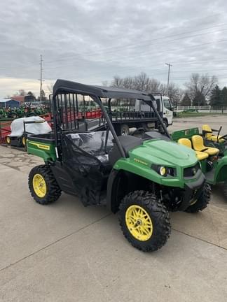 Main image John Deere XUV 590M