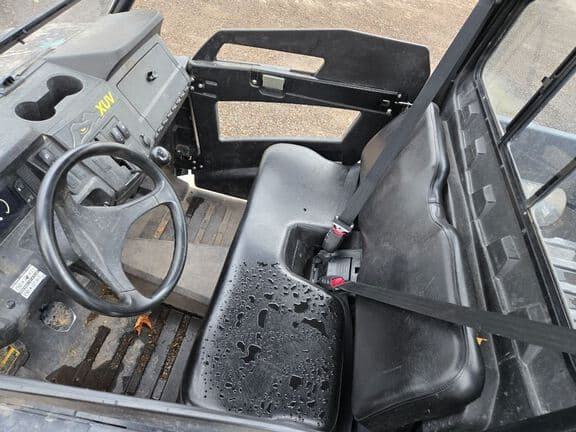 Image of John Deere XUV 590M equipment image 4