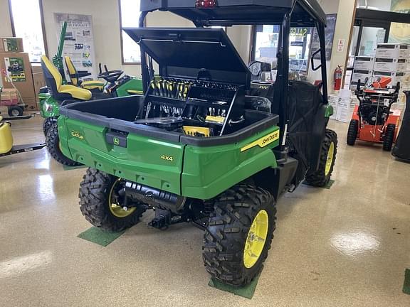 Image of John Deere XUV 590M equipment image 4