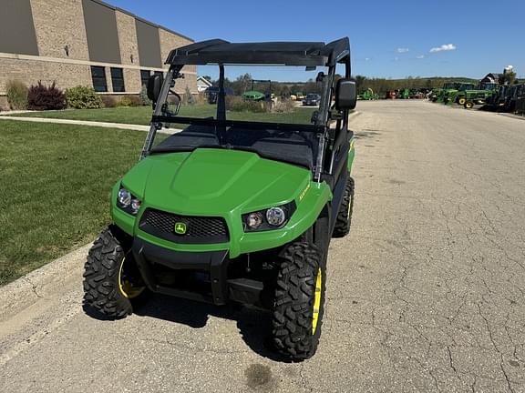 Image of John Deere XUV 590 equipment image 4