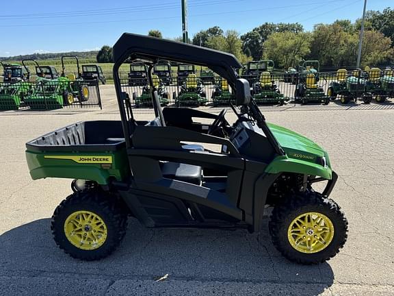 Image of John Deere XUV 590 equipment image 2