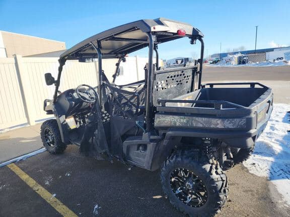 Image of John Deere XUV 590M S4 equipment image 2