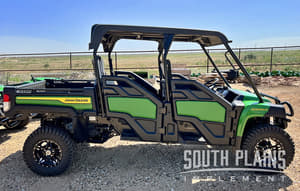 2023 John Deere XUV 825M S4 Image
