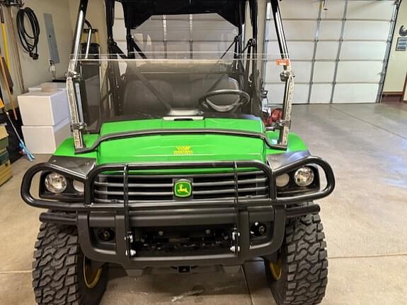 Image of John Deere XUV 825M S4 equipment image 4