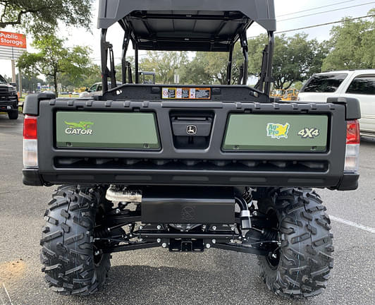 Image of John Deere XUV 825M S4 equipment image 4