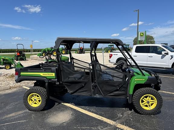 Image of John Deere XUV 825M S4 equipment image 3