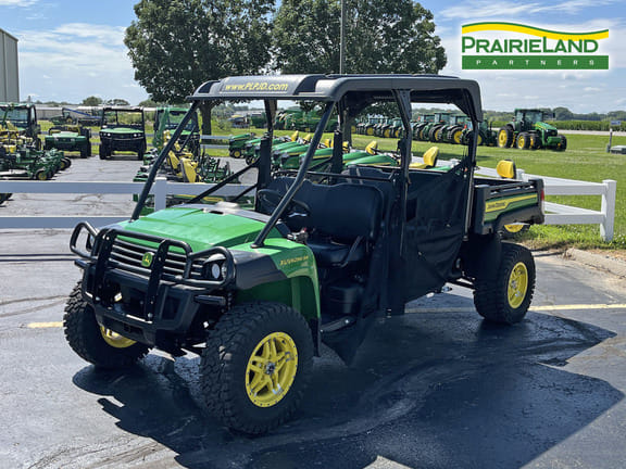 2023 John Deere XUV 825M S4 Equipment Image0