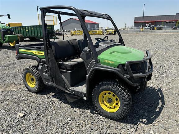 Image of John Deere Gator XUV 835E equipment image 2