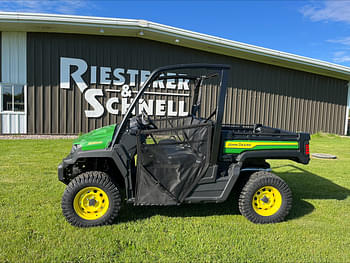 2023 John Deere Gator Equipment Image0