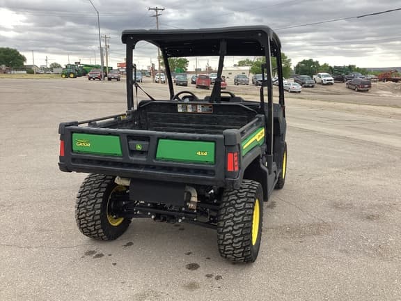 Image of John Deere Gator XUV 835E equipment image 4
