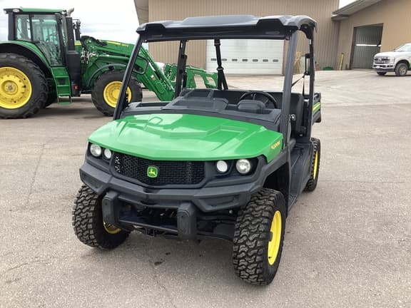 Image of John Deere Gator XUV 835E equipment image 2