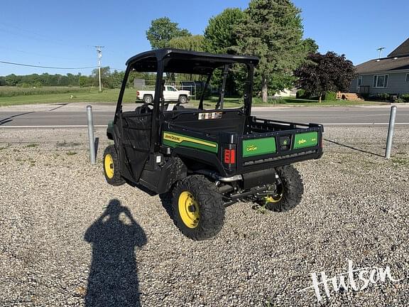 Image of John Deere Gator XUV 835E equipment image 3