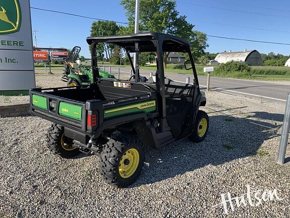 Image of John Deere Gator XUV 835E equipment image 4