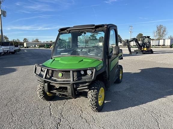 Image of John Deere XUV 835M equipment image 1